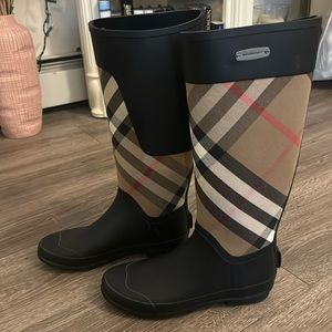 Burberry rain boots tall